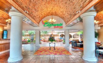 MCM Elegante Suites Abilene - Housity