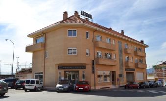 Hostal Lady Ana María - Housity