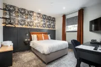 The Coachman Hotel Hotels in 