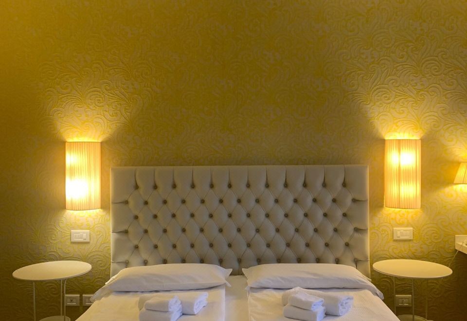 标准双人或双床房， 1卧室， 冰箱， 城市景观