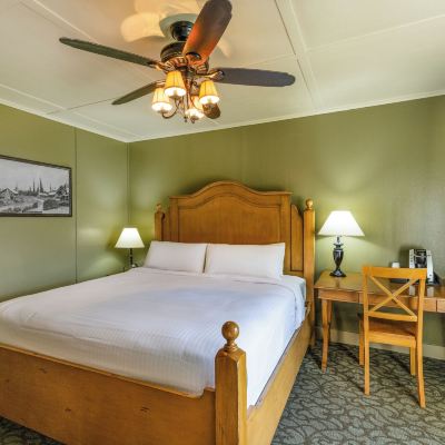 Main Lodge Lake View Single King Lake Quinault Lodge Promo Code