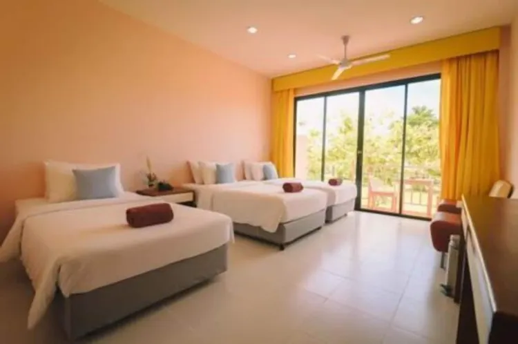 ห้องดีลักซ์ สำหรับสามท่าน