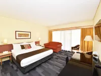 머큐어 앨리스 스프링스 리조트  호텔