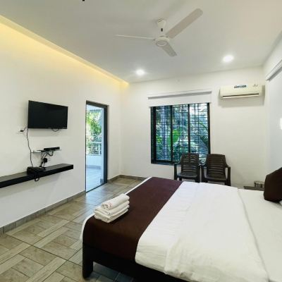 Deluxe Room Raj Resort Promo Code