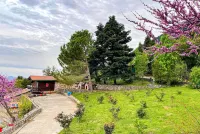 Aselinos Forest Estate