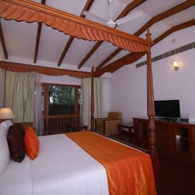 Superior Room Lemon Tree Vembanad Lake Resort, Kerala Promo Code