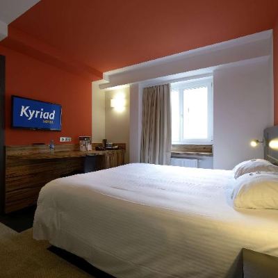 1 Double Bed 1 Single Bed-Superior Room