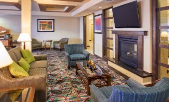 Holiday Inn Express & Suites El Paso Airport