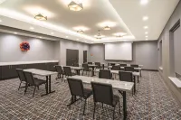 La Quinta Inn & Suites by Wyndham Opelika Auburn