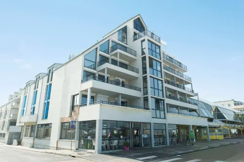 貝爾克濱海海王星原生酒店