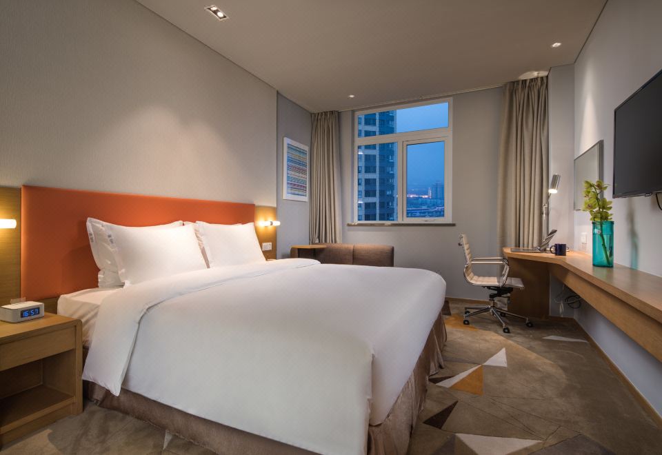 Holiday Inn Express SUZHOU NEW DISTRICT by IHGHigh Floor Superior Double Bed Room