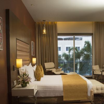 Deluxe King Room The Deltin Promo Code