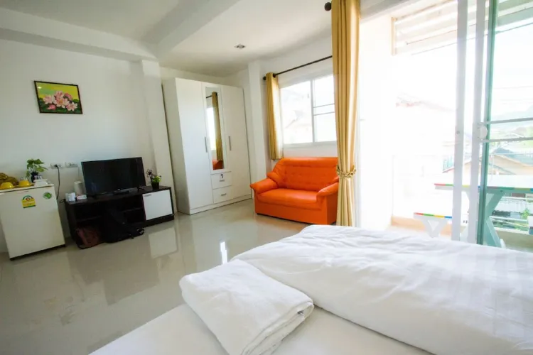 ห้องสแตนดาร์ด เตียงใหญ่ 1 เตียง