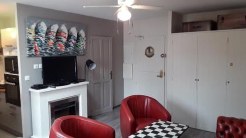 La Jolie Brise en Ré Dans résidence Avec Piscine Two-Bedroom Apartment