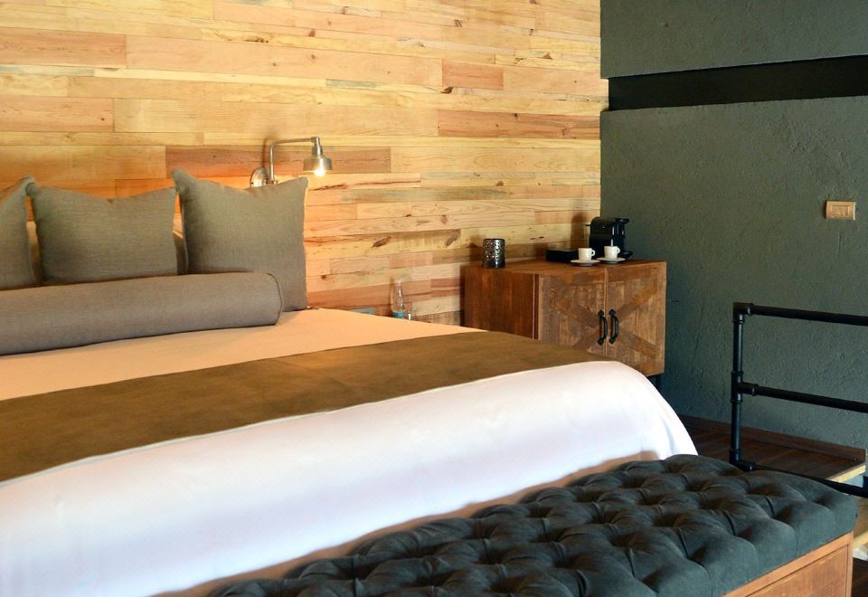 Hacienda Los PicachosGrand Chalet, 1 King Bed