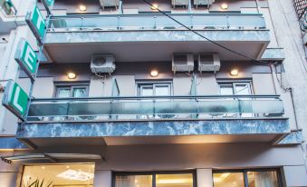 Hotel Lilía - Housity