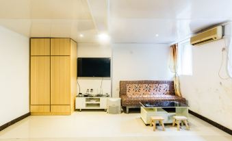 Hui quan mei jing te se min su - Housity