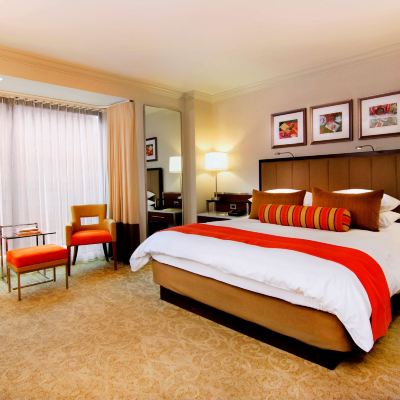 City Queen Room Inn at The Market Promo Code