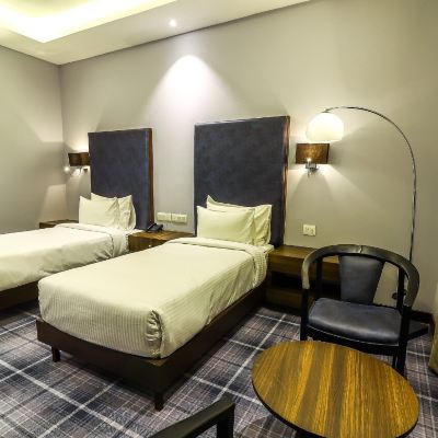 Deluxe Twin Room Hotel Piccadily Raipur Promo Code