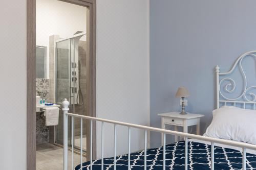 双人房（带独立浴室）