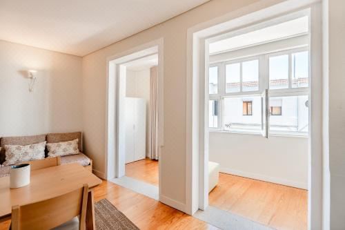 一室房（带沙发）