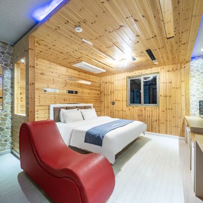 Standard Room (Room Upgrade When Booking Multiple Night) Jincheon New Mont Blanc 쿠폰