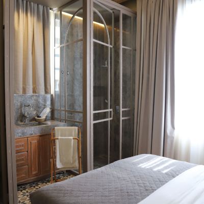 Standard Double Room Lost Promo Code