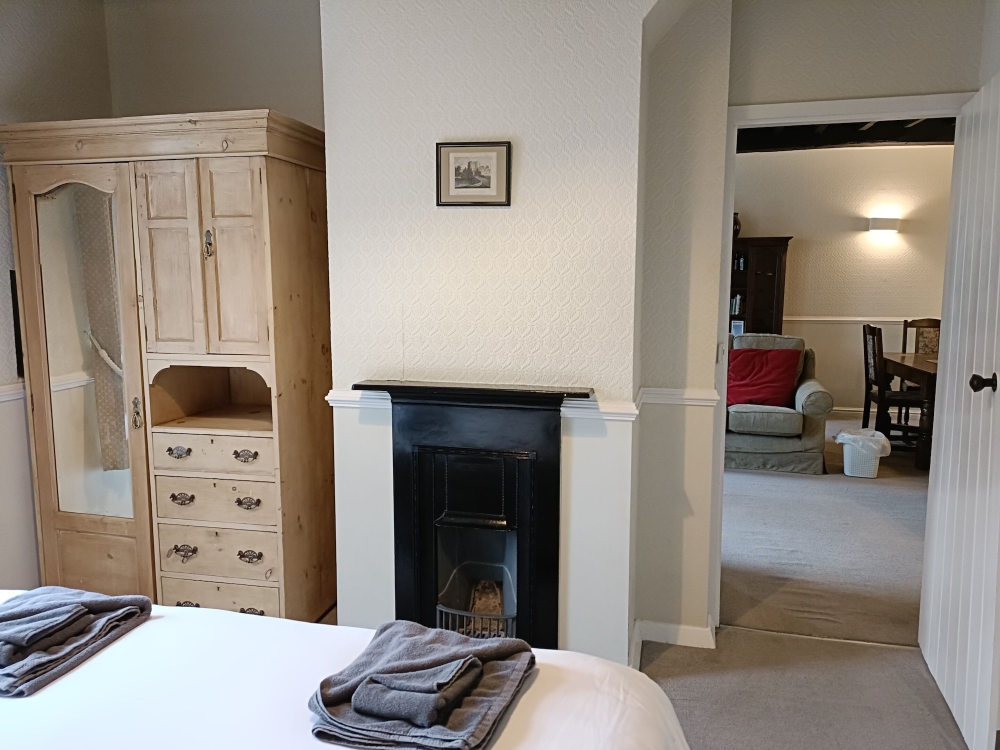 标准村舍, 私人浴室 （Mrs Page）