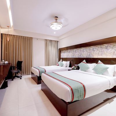 Superior Room, Multiple Beds, City View The King's Square Promo Code