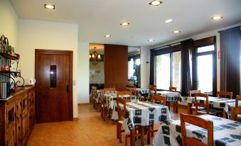 Usotegi - Housity