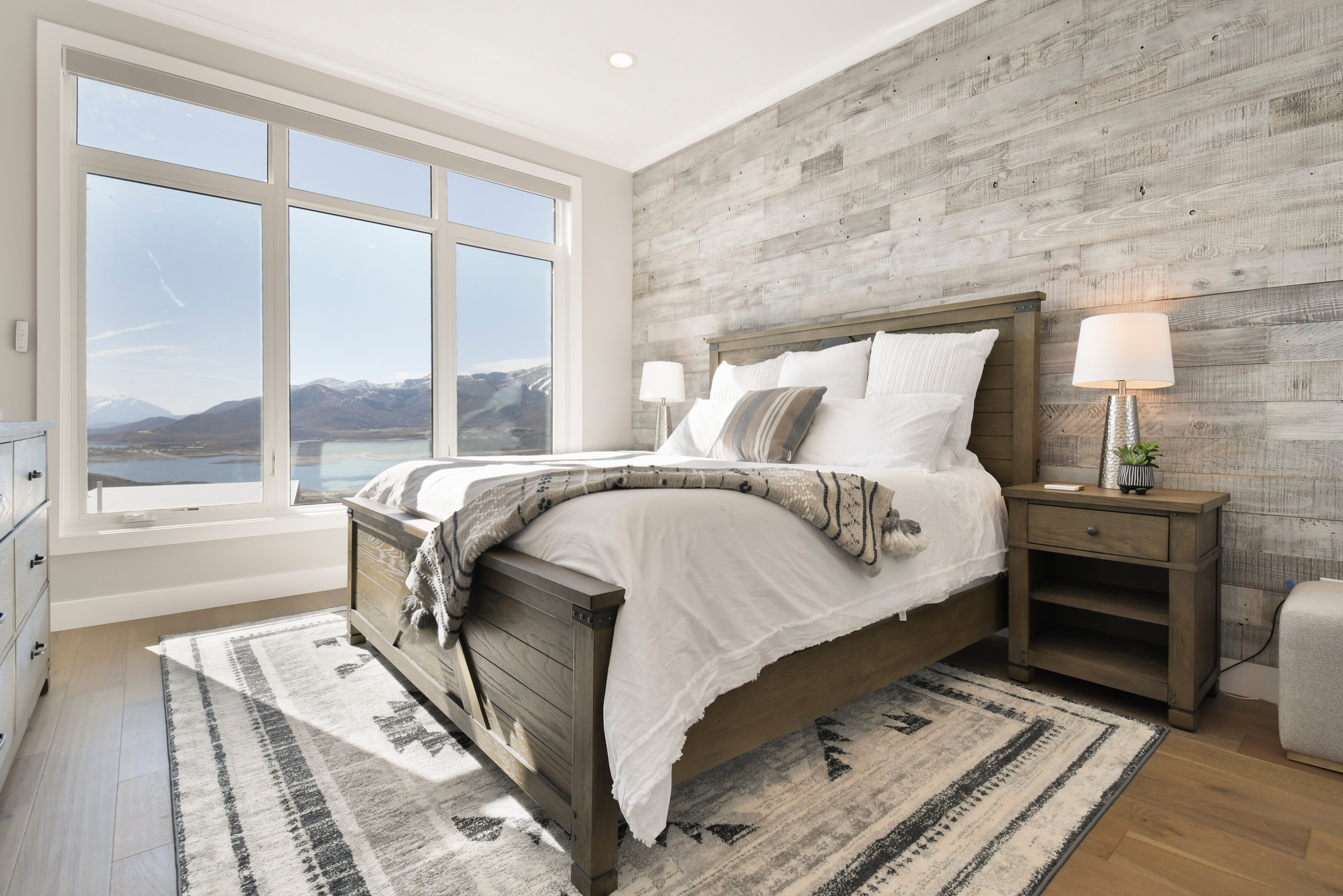 奢华住宅，拥有壮丽景观和双厨房-精致休闲