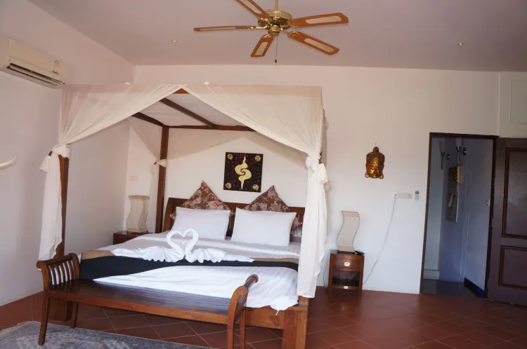 3 Bedroom Oriental Thai Pool Villa
