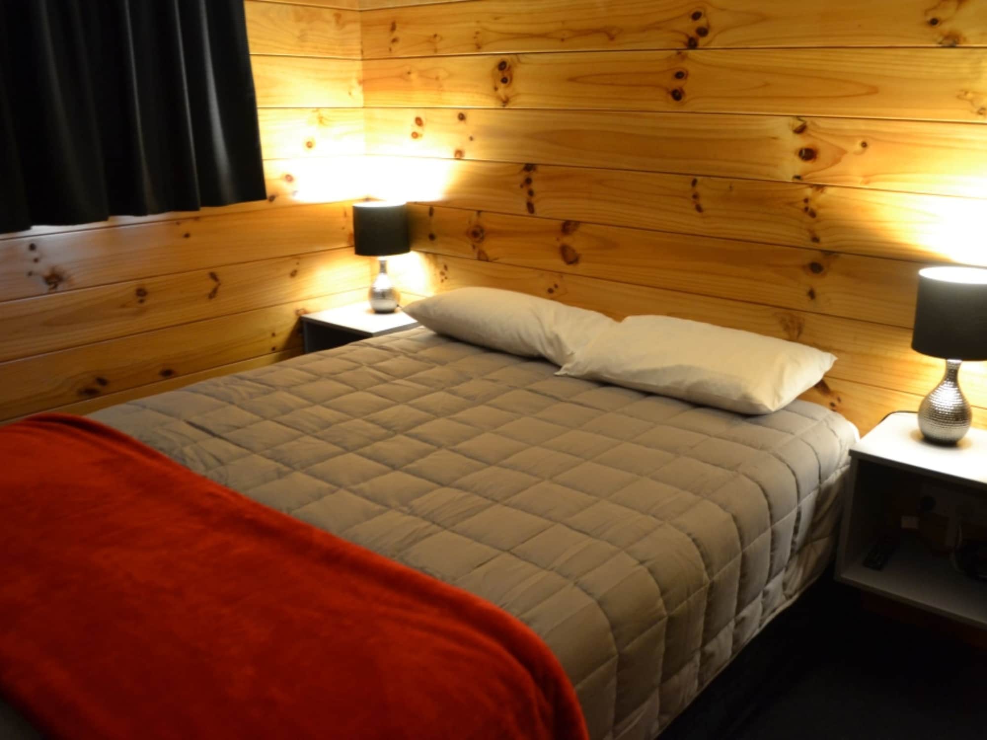 兩臥室汽車旅館