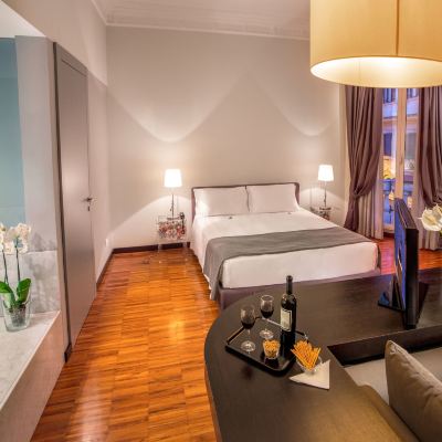 Suite with Jetted Tub Suitedreams Promo Code