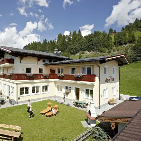 Alpenhof Apartments