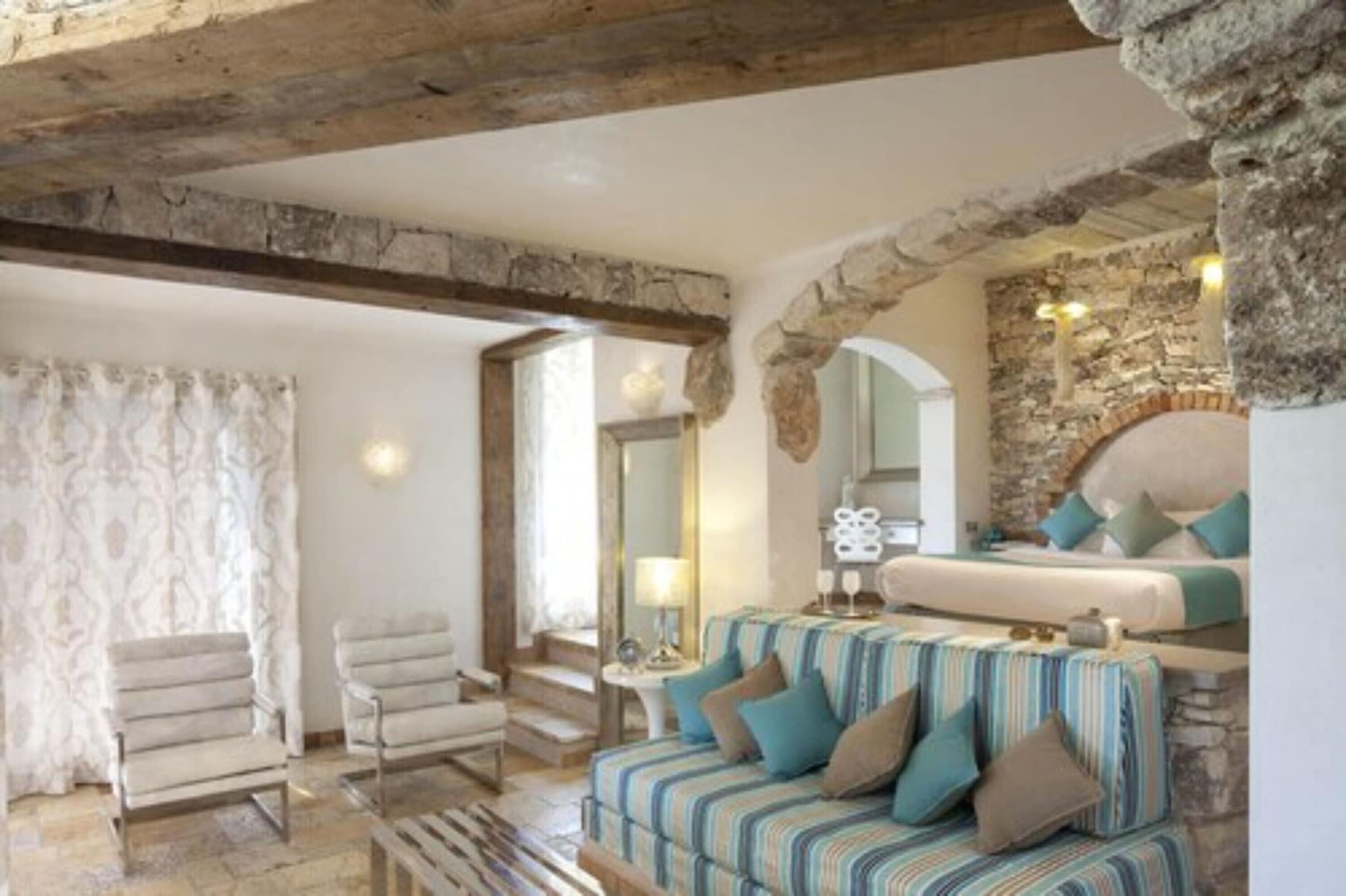 小型套房， 1 张双人床， 露台， 花园景观