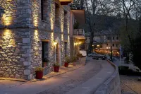 Hotel Atrapos Hotele w: 