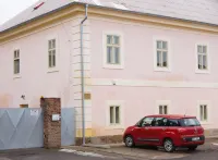 Apartmány u komína Hotele w: 