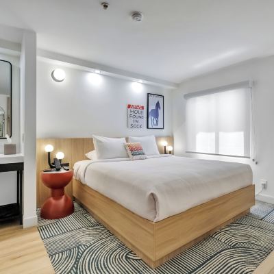 Standard King Room Sleep Inn - Tallahassee Promo Code
