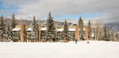 Laurelwood Condominiums