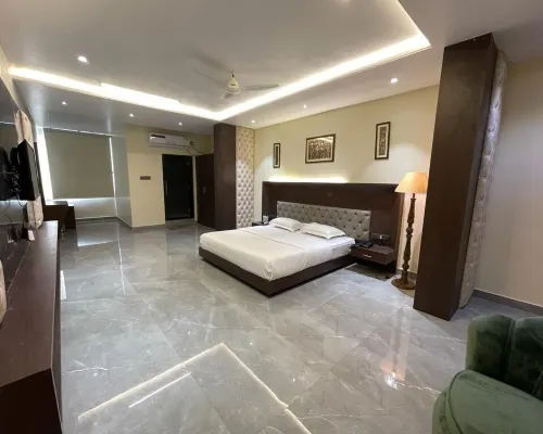 Hotel Pinaki Inn โรงแรมในพิลาสปุระ