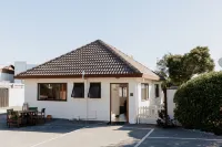 尼爾森琥珀庭院汽車旅館 住宿飯店