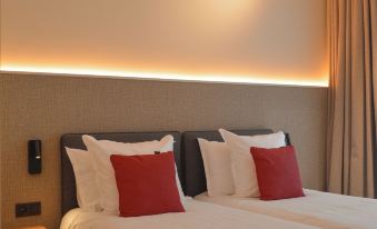 Hotel de Zalm - Housity