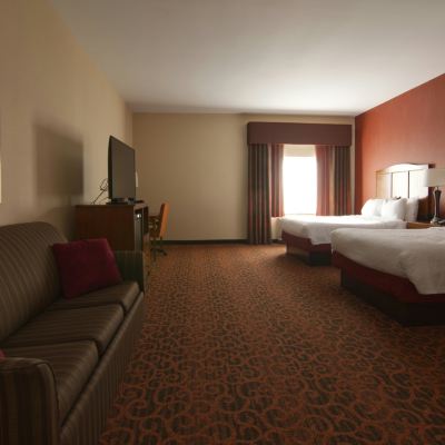 2 Queen Room W/ Sofa Bed Fridge And Microwave Hampton Inn Bangor Promo Code