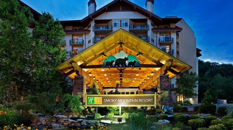 Holiday Inn Club Vacations Smoky Mountain Resort Exterior