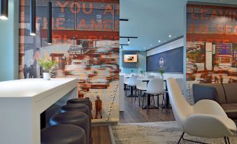 B&B Hotel Berlin-Dreilinden - Housity