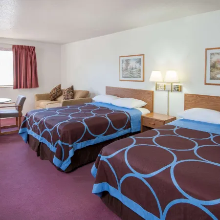 Super 8 by Wyndham Salmon Arm