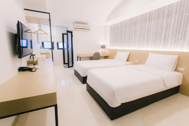 สตูดิโอ, เตียงเดี่ยว 2 เตียง