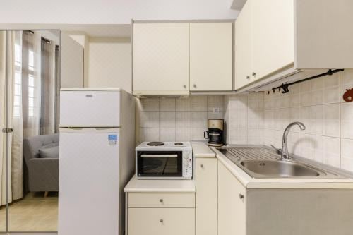 Pearl Studio Free Private Parking of Stayinthess One-Bedroom Apartment