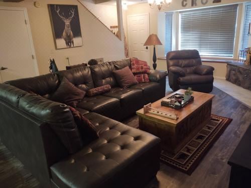 两卧室联排别墅